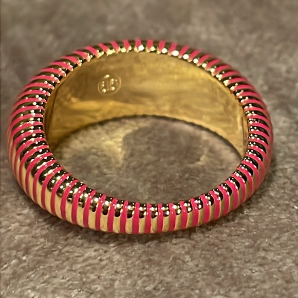 GORJANA
18 Kt Gold Catalina Enamel Ring NWOT Pink Size 5 - Picture 5 of 6